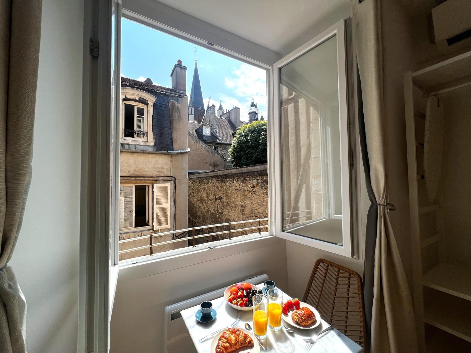 Le Petit Palais Notre Dame - Heart Of Dijon - With Ac Appartement Buitenkant foto
